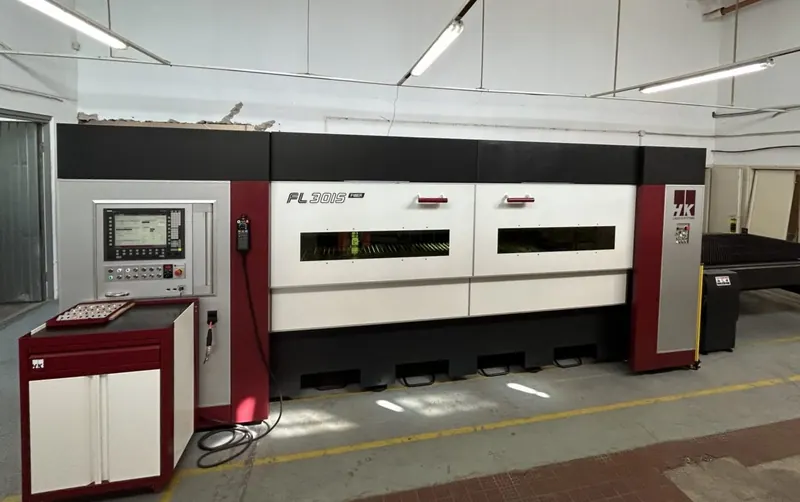 HK FL 3015 fiber lézervágó